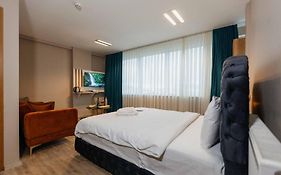Lina Suit Otel
